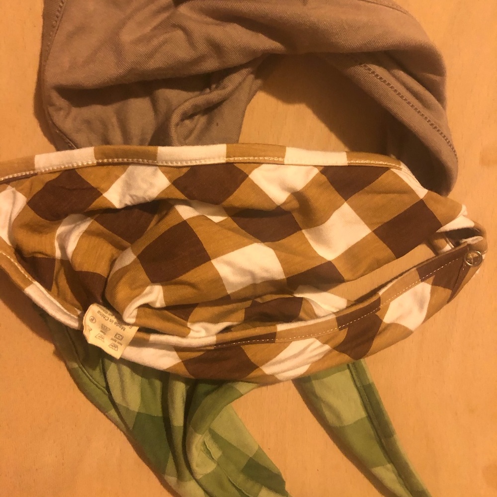 Kate Quinn bamboo bibs